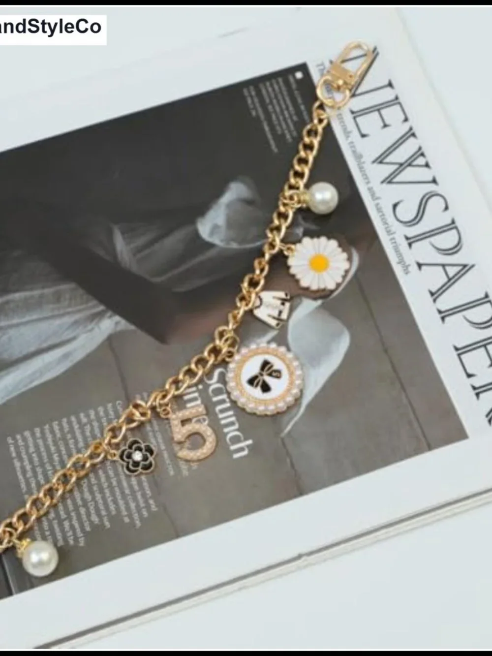 Gold Chain Pearl & Daisy Keychain Purse Charm for Handbag Tote Bag